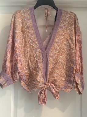 Aakaa Pink & Lavender Floral Tie-Front V-Neck Blouse